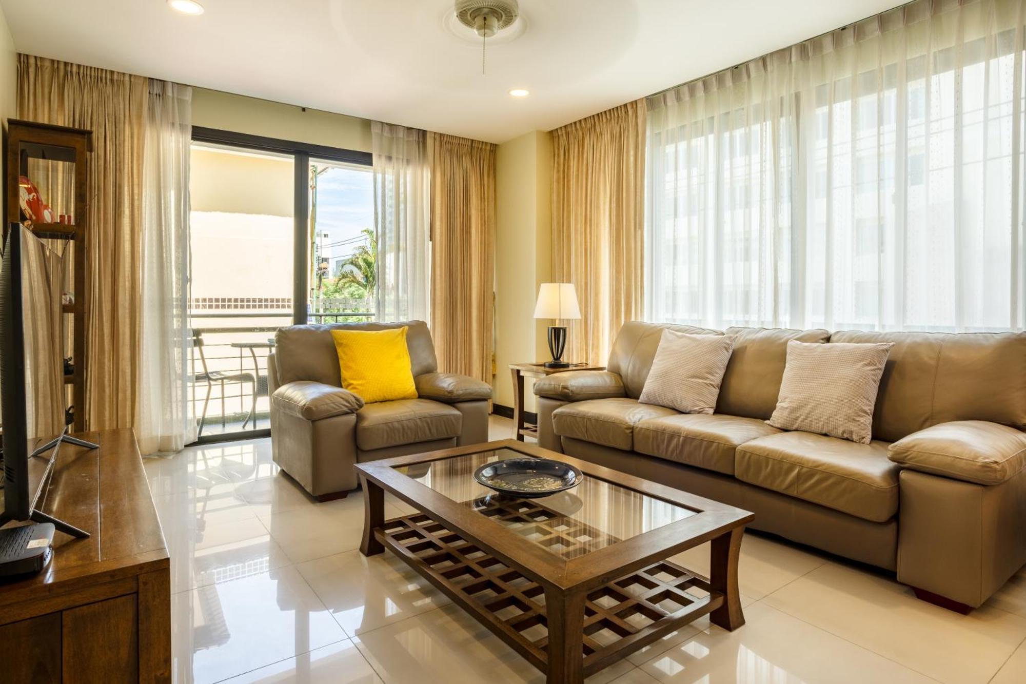 Citismart Luxury Apartments Патая Екстериор снимка